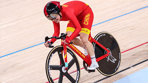 m6米乐手机网页版登录动感酷炫,释放身体活力:探索标准动作吊单杠的健身魅力!